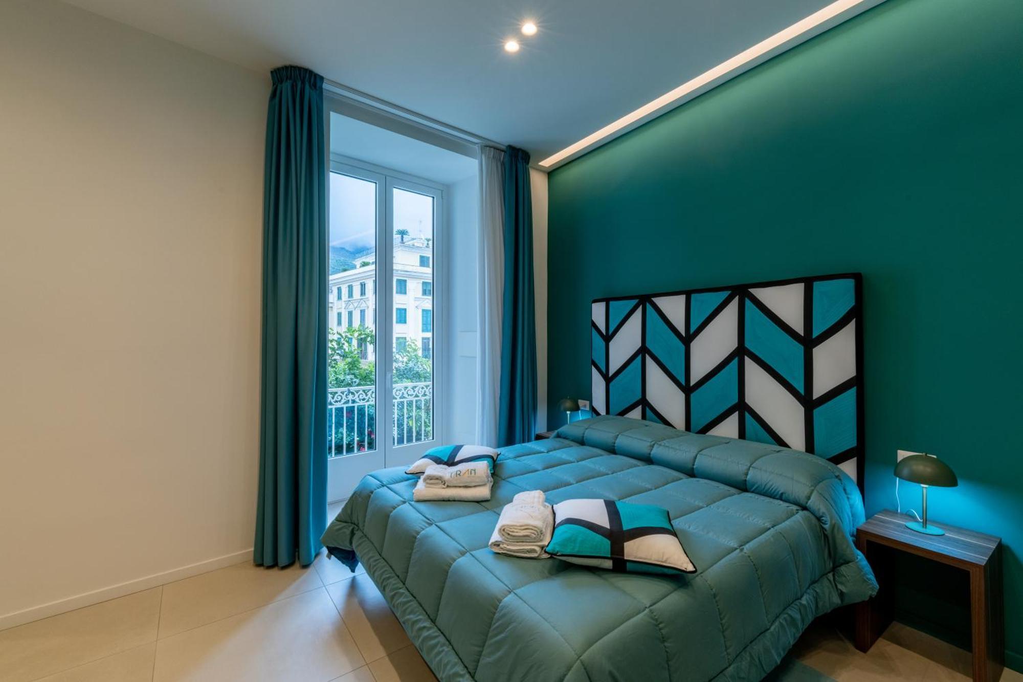Fran City Suite Вико-Экуенсе Экстерьер фото