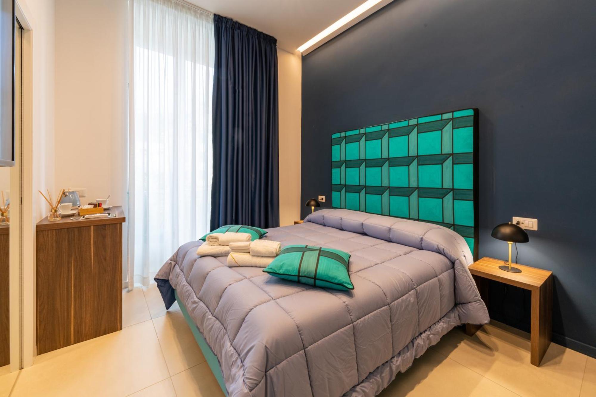 Fran City Suite Вико-Экуенсе Экстерьер фото